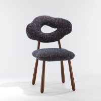 <a href="https://www.galeriegosserez.com/artistes/donnersberg-emma.html">Emma Donnersberg</a> - Cloud Chair Nimbus - Noyer